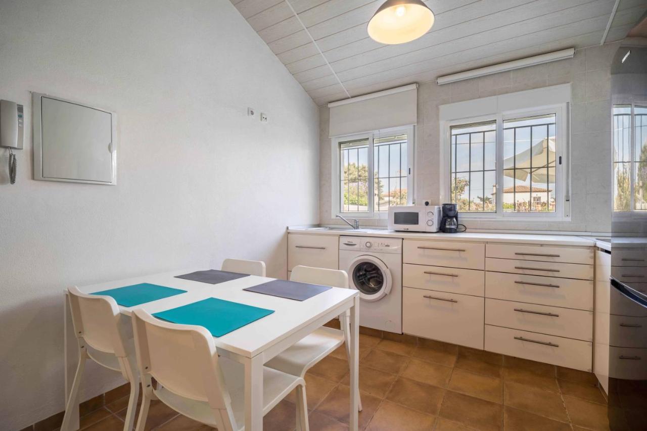 La Casita Azul - Mayores De 25 Chiclana de la Frontera Bagian luar foto