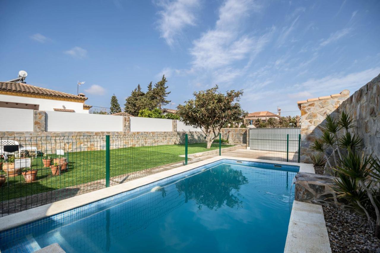 La Casita Azul - Mayores De 25 Chiclana de la Frontera Bagian luar foto