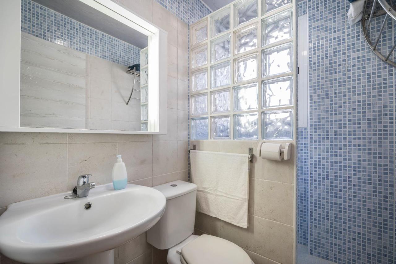 La Casita Azul - Mayores De 25 Chiclana de la Frontera Bagian luar foto